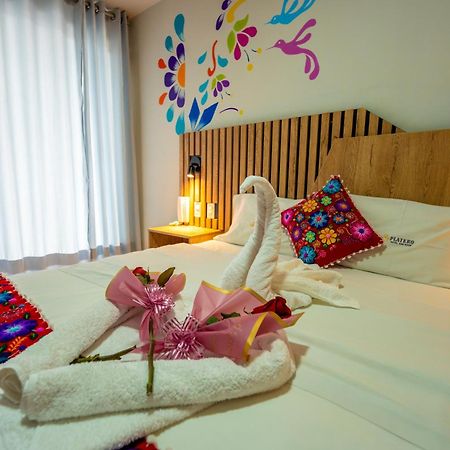 Platero Hotel อายากุตโช ภายนอก รูปภาพ