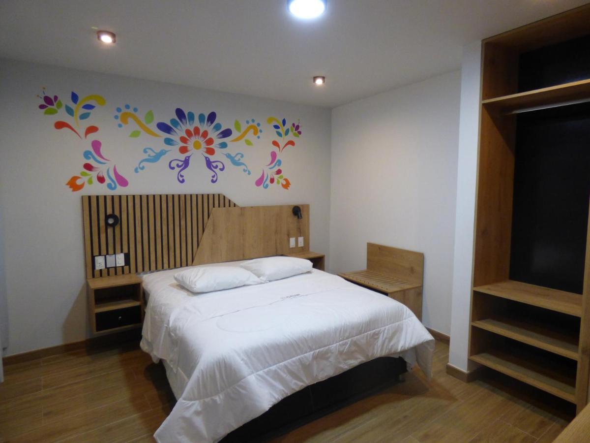 Platero Hotel อายากุตโช ภายนอก รูปภาพ