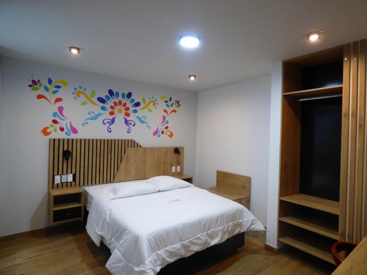 Platero Hotel อายากุตโช ภายนอก รูปภาพ