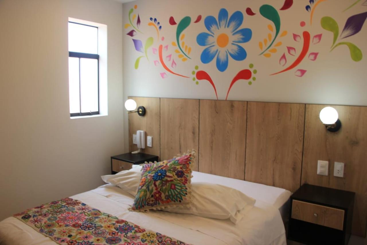 Platero Hotel อายากุตโช ภายนอก รูปภาพ